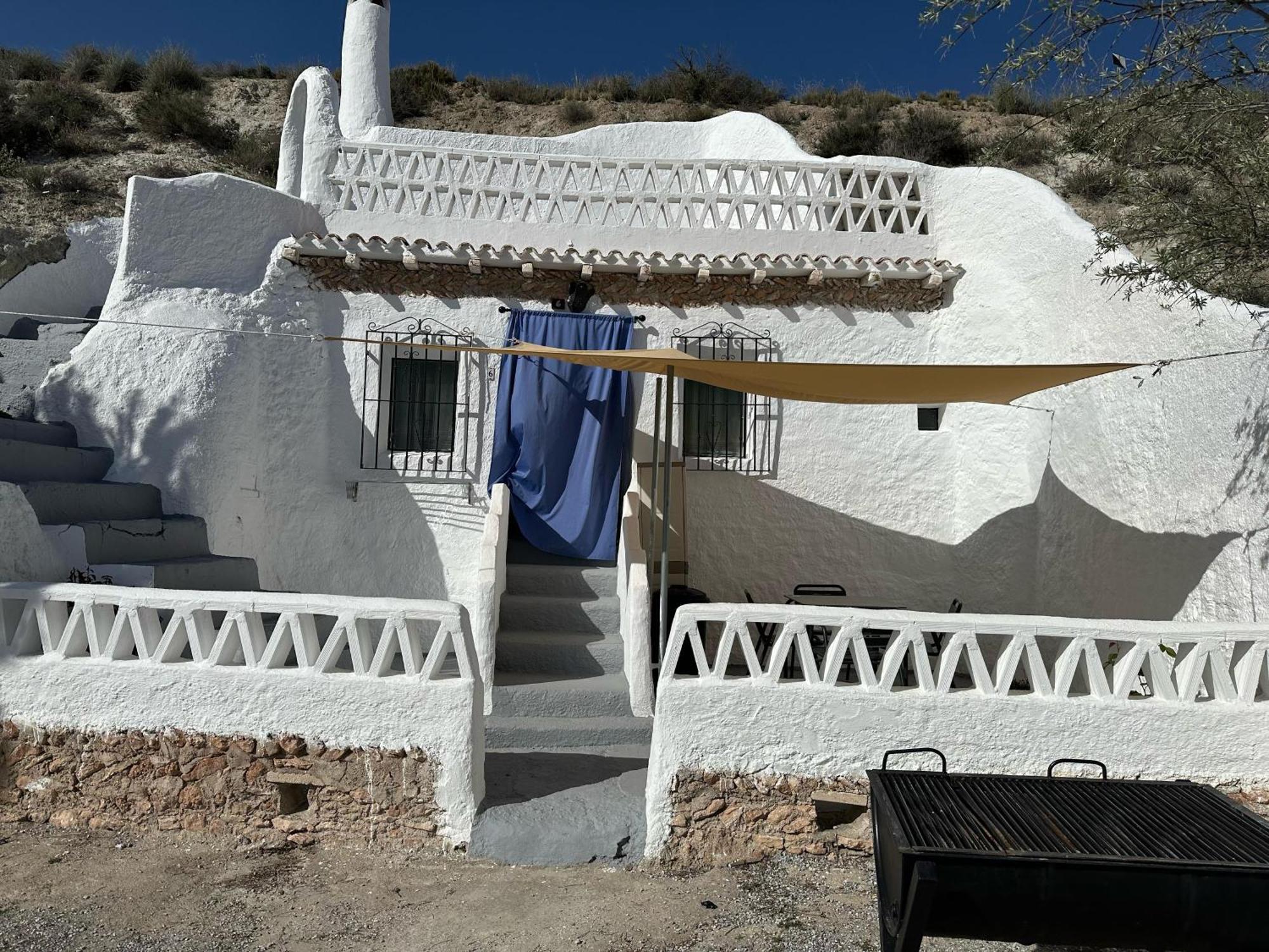 Alojamientos Cuevas Tiana El Aljibete المظهر الخارجي الصورة